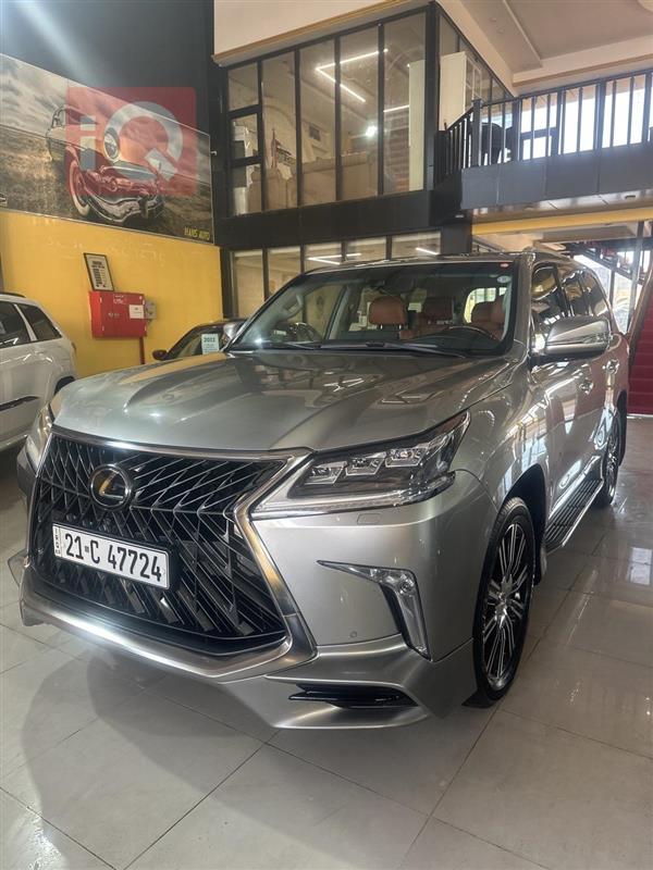 Lexus for sale in Iraq